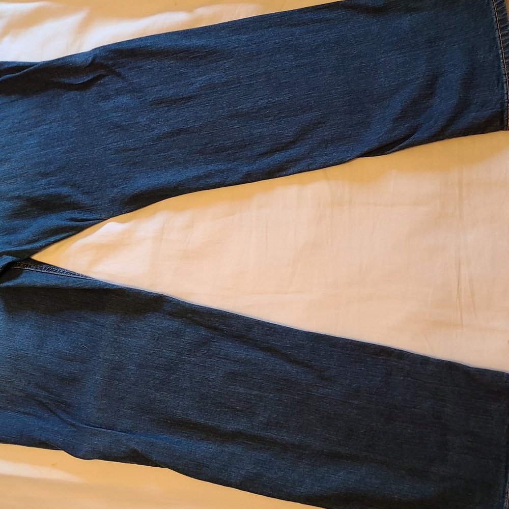 Levi's 541 42x34 Athletic Taper Fit